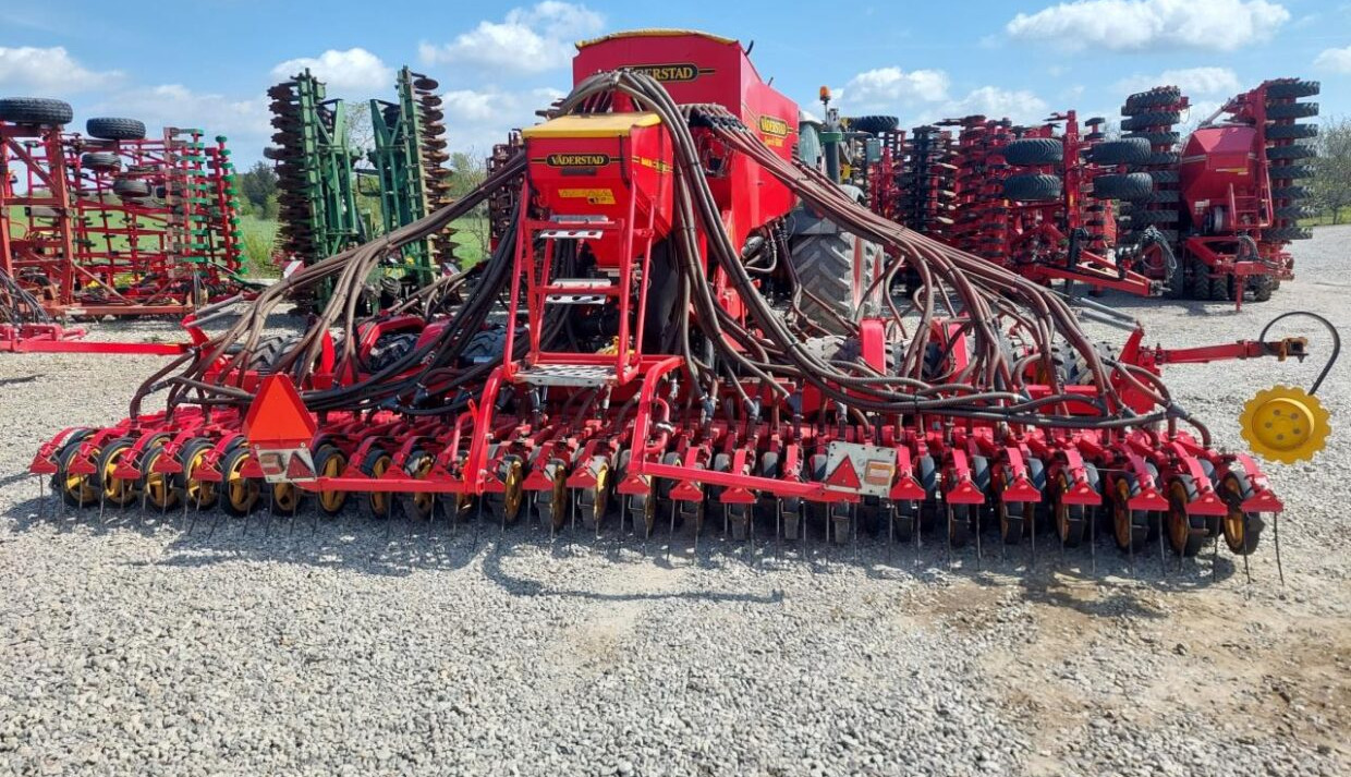 Väderstad Spirit 600 C med Biodrill 360 - Sijačica: slika Väderstad Spirit 600 C med Biodrill 360 - Sijačica Väderstad Spirit 600 C med Biodrill 360 - Sijačica: slika Väderstad Spirit 600 C med Biodrill 360 - Sijačica