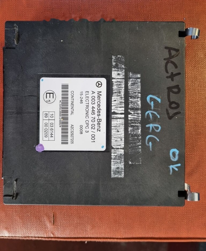 Continental ELECTRONIC CPC 3 A 0044465602 Mercedes-Benz ACTROS MP4 EURO 6 - Upravljačka jedinica (ECU) za Kamion: slika Continental ELECTRONIC CPC 3 A 0044465602 Mercedes-Benz ACTROS MP4 EURO 6 - Upravljačka jedinica (ECU) za Kamion Continental ELECTRONIC CPC 3 A 0044465602 Mercedes-Benz ACTROS MP4 EURO 6 - Upravljačka jedinica (ECU) za Kamion: slika Continental ELECTRONIC CPC 3 A 0044465602 Mercedes-Benz ACTROS MP4 EURO 6 - Upravljačka jedinica (ECU) za Kamion