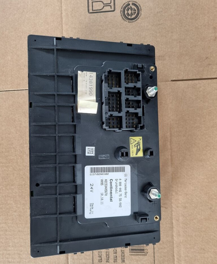 Upravljačka jedinica (ECU) za Kamion Mercedes-Benz CPC/FR Mercedes-Benz ACTROS: slika Upravljačka jedinica (ECU) za Kamion Mercedes-Benz CPC/FR Mercedes-Benz ACTROS Upravljačka jedinica (ECU) za Kamion Mercedes-Benz CPC/FR Mercedes-Benz ACTROS: slika Upravljačka jedinica (ECU) za Kamion Mercedes-Benz CPC/FR Mercedes-Benz ACTROS