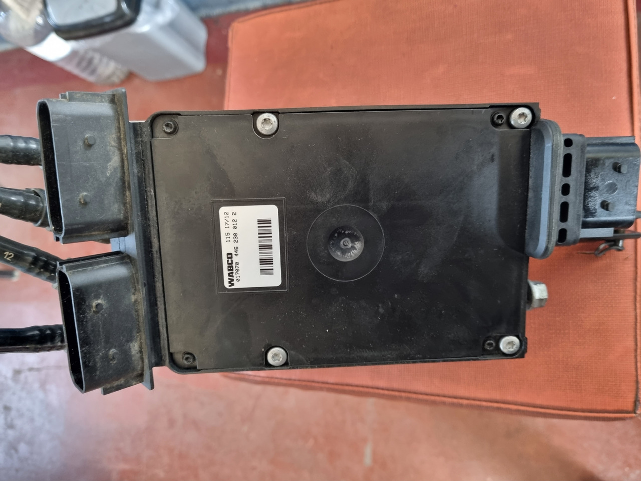 WABCO ATEGO 2 - Kočioni ventil za Kamion: slika WABCO ATEGO 2 - Kočioni ventil za Kamion WABCO ATEGO 2 - Kočioni ventil za Kamion: slika WABCO ATEGO 2 - Kočioni ventil za Kamion