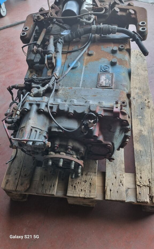 ZF 16 S-190 EPS Mercedes-Benz MB - Mjenjač za Kamion: slika ZF 16 S-190 EPS Mercedes-Benz MB - Mjenjač za Kamion ZF 16 S-190 EPS Mercedes-Benz MB - Mjenjač za Kamion: slika ZF 16 S-190 EPS Mercedes-Benz MB - Mjenjač za Kamion