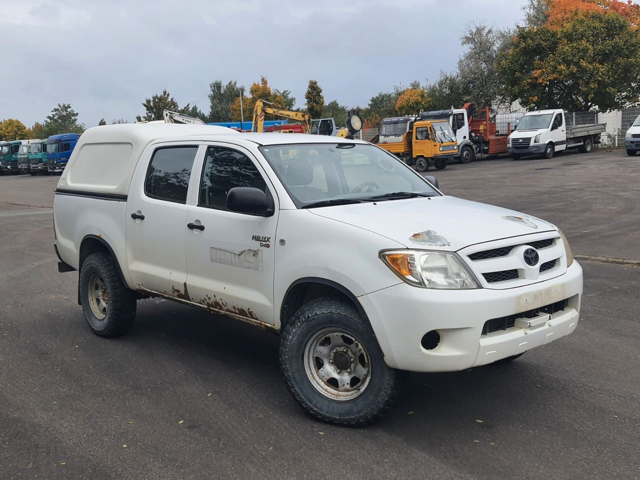 Toyota Hilux Double Cab 4x4 - SUV: slika Toyota Hilux Double Cab 4x4 - SUV Toyota Hilux Double Cab 4x4 - SUV: slika Toyota Hilux Double Cab 4x4 - SUV