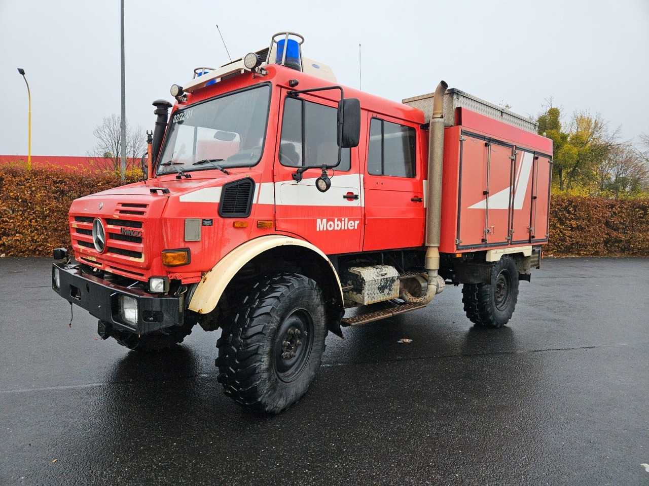 Unimog U4000 4x4 DOKA Tanklöschfahrzeug Feuerwehr - Kamion cisterna: slika Unimog U4000 4x4 DOKA Tanklöschfahrzeug Feuerwehr - Kamion cisterna Unimog U4000 4x4 DOKA Tanklöschfahrzeug Feuerwehr - Kamion cisterna: slika Unimog U4000 4x4 DOKA Tanklöschfahrzeug Feuerwehr - Kamion cisterna