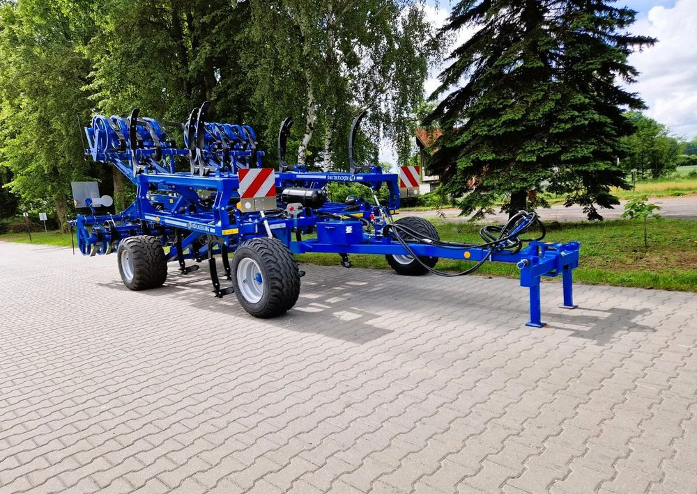 Köckerling Quadro 460 - Oprema za obradu tla: slika Köckerling Quadro 460 - Oprema za obradu tla Köckerling Quadro 460 - Oprema za obradu tla: slika Köckerling Quadro 460 - Oprema za obradu tla