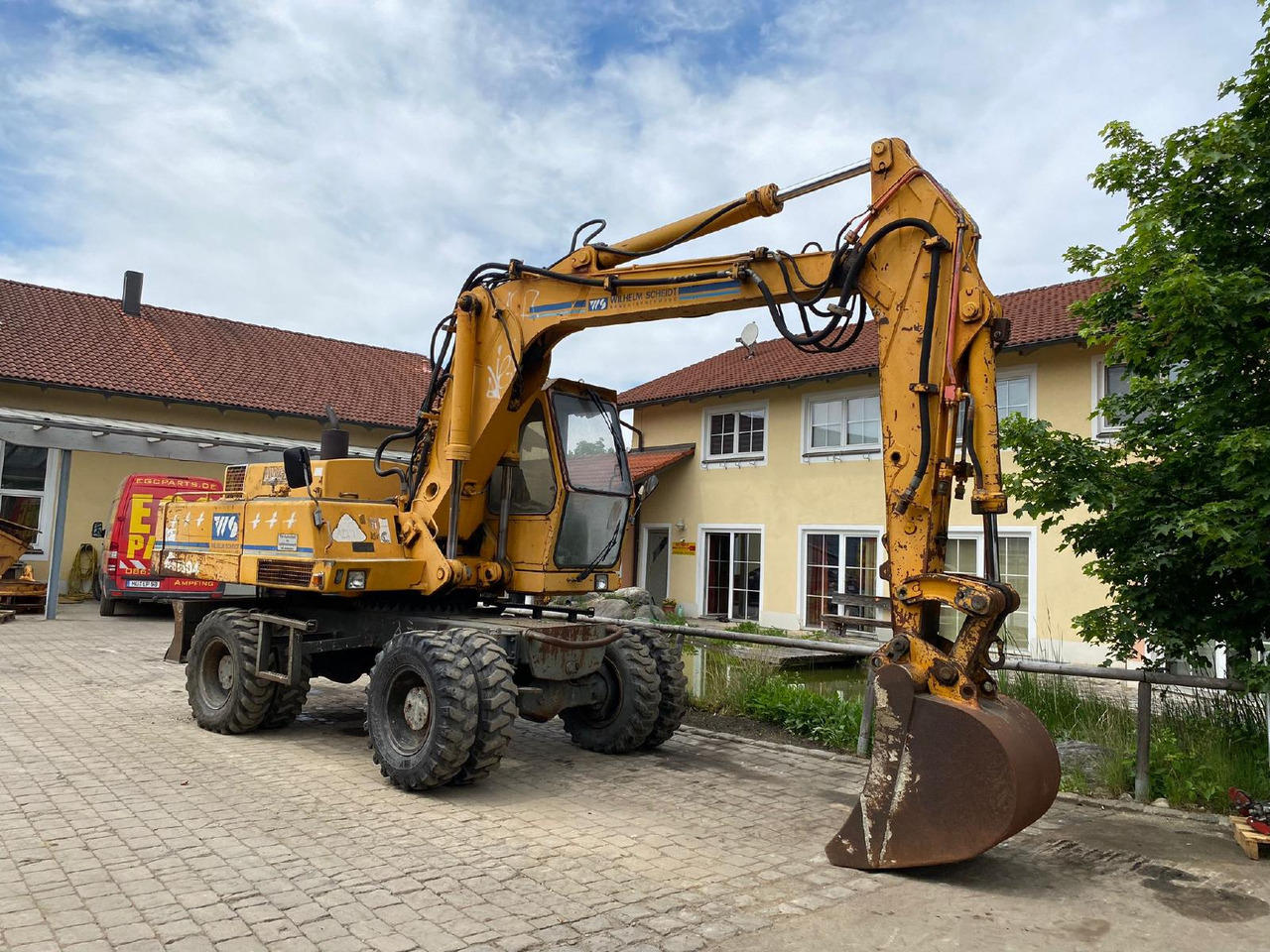 Atlas AB 1604 - Bager na kotačima: slika Atlas AB 1604 - Bager na kotačima Atlas AB 1604 - Bager na kotačima: slika Atlas AB 1604 - Bager na kotačima