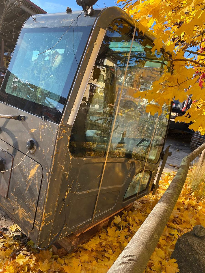 Case WX 165 - Kabina za Građevinski strojevi: slika Case WX 165 - Kabina za Građevinski strojevi Case WX 165 - Kabina za Građevinski strojevi: slika Case WX 165 - Kabina za Građevinski strojevi