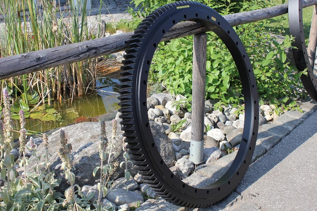 Caterpillar 212 BFT - Okretni prsten za Građevinski strojevi: slika Caterpillar 212 BFT - Okretni prsten za Građevinski strojevi Caterpillar 212 BFT - Okretni prsten za Građevinski strojevi: slika Caterpillar 212 BFT - Okretni prsten za Građevinski strojevi