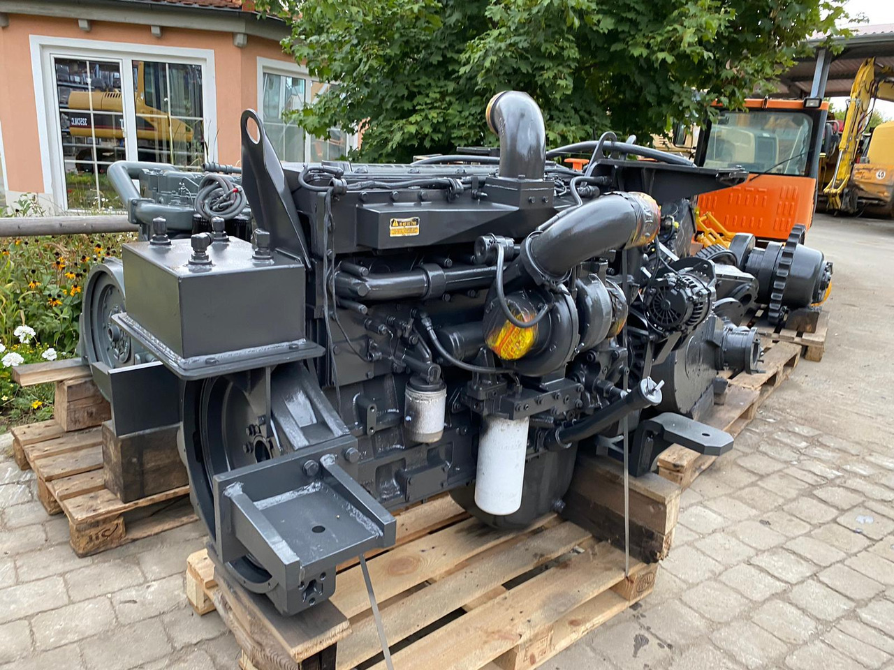 Cummins QSM 11 aus Doosan DL 500 - Motor za Građevinski strojevi: slika Cummins QSM 11 aus Doosan DL 500 - Motor za Građevinski strojevi Cummins QSM 11 aus Doosan DL 500 - Motor za Građevinski strojevi: slika Cummins QSM 11 aus Doosan DL 500 - Motor za Građevinski strojevi