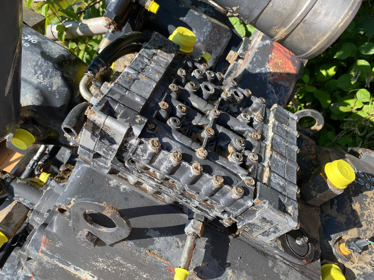 Doosan ZF 4WG 310 aus DL 500 - Mjenjač za Građevinski strojevi: slika Doosan ZF 4WG 310 aus DL 500 - Mjenjač za Građevinski strojevi Doosan ZF 4WG 310 aus DL 500 - Mjenjač za Građevinski strojevi: slika Doosan ZF 4WG 310 aus DL 500 - Mjenjač za Građevinski strojevi