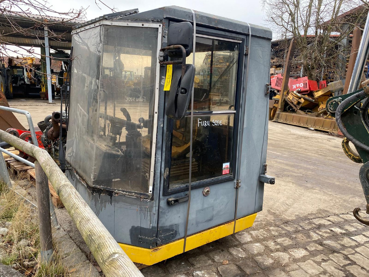 Furukawa 320 E - Kabina za Građevinski strojevi: slika Furukawa 320 E - Kabina za Građevinski strojevi Furukawa 320 E - Kabina za Građevinski strojevi: slika Furukawa 320 E - Kabina za Građevinski strojevi