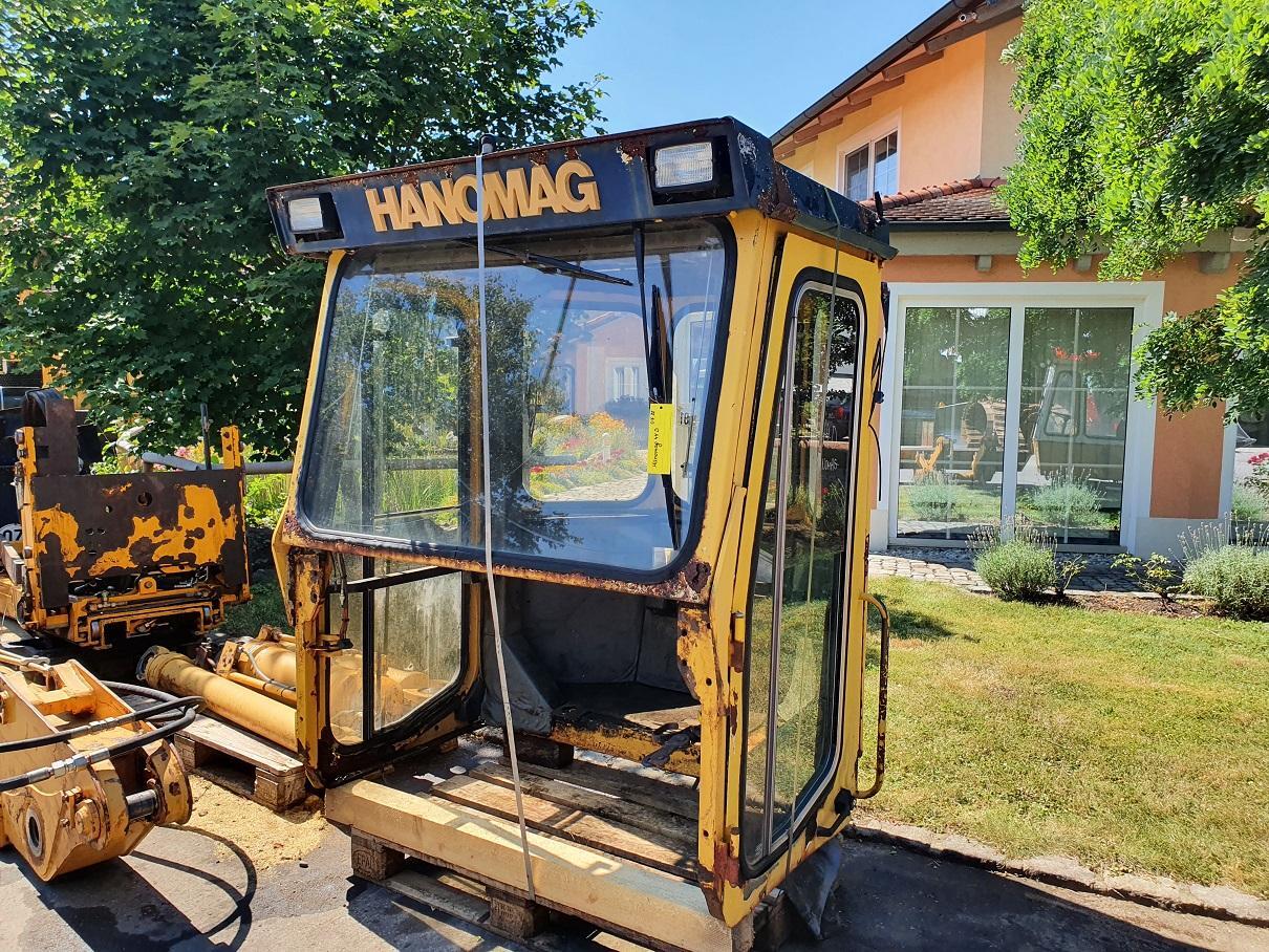Hanomag 44D - Kabina za Utovarivač na kotačima: slika Hanomag 44D - Kabina za Utovarivač na kotačima Hanomag 44D - Kabina za Utovarivač na kotačima: slika Hanomag 44D - Kabina za Utovarivač na kotačima