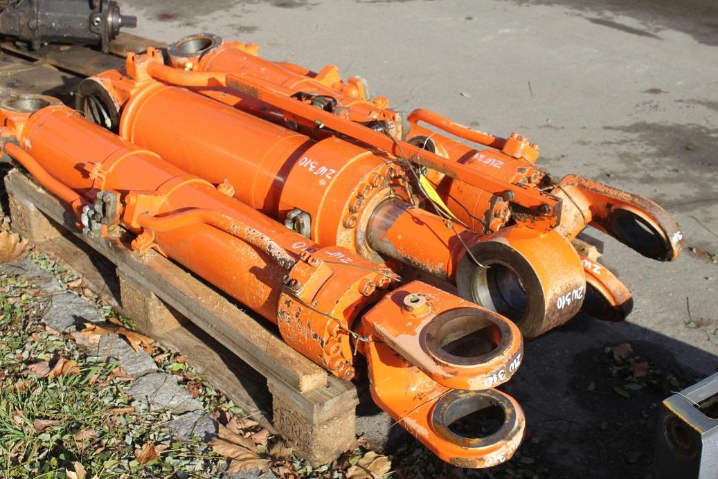 Hitachi ZW 310 - Hidraulični cilindar za Građevinski strojevi: slika Hitachi ZW 310 - Hidraulični cilindar za Građevinski strojevi Hitachi ZW 310 - Hidraulični cilindar za Građevinski strojevi: slika Hitachi ZW 310 - Hidraulični cilindar za Građevinski strojevi