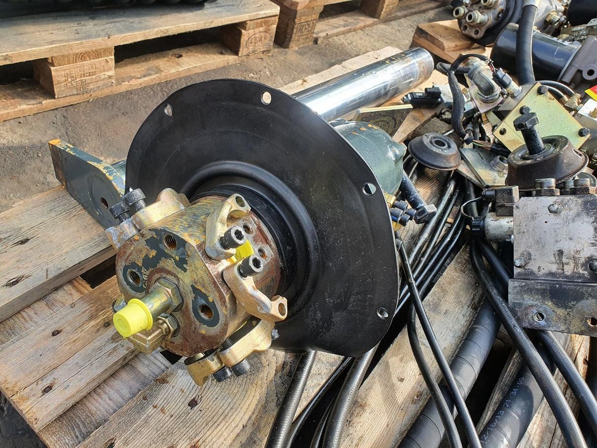 Hyundai Robex 220 LC 9A - Hidraulika za Građevinski strojevi: slika Hyundai Robex 220 LC 9A - Hidraulika za Građevinski strojevi Hyundai Robex 220 LC 9A - Hidraulika za Građevinski strojevi: slika Hyundai Robex 220 LC 9A - Hidraulika za Građevinski strojevi