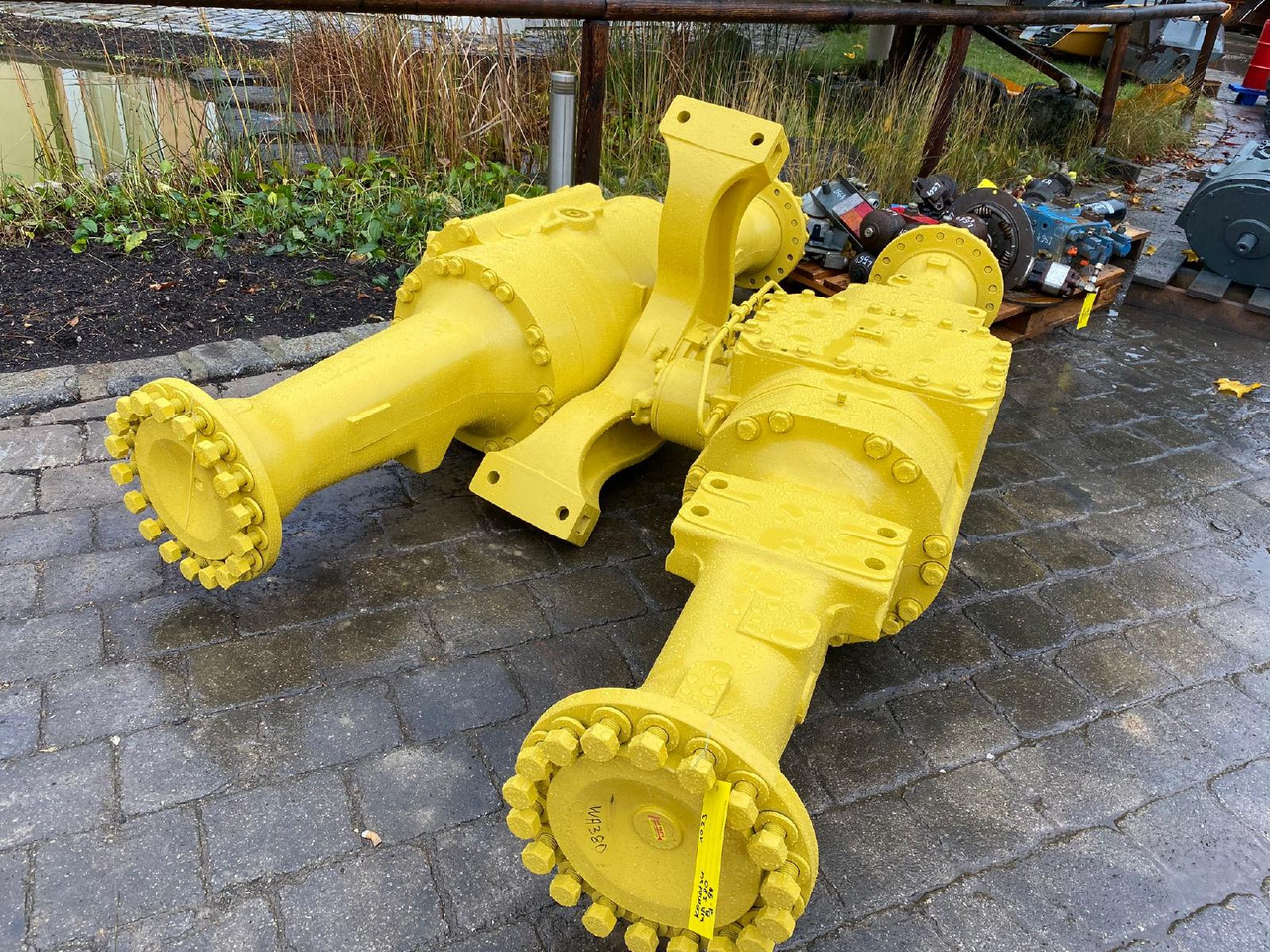 Komatsu KWA 015 aus WA 380 - Osovina i dijelovi za Građevinski strojevi: slika Komatsu KWA 015 aus WA 380 - Osovina i dijelovi za Građevinski strojevi Komatsu KWA 015 aus WA 380 - Osovina i dijelovi za Građevinski strojevi: slika Komatsu KWA 015 aus WA 380 - Osovina i dijelovi za Građevinski strojevi