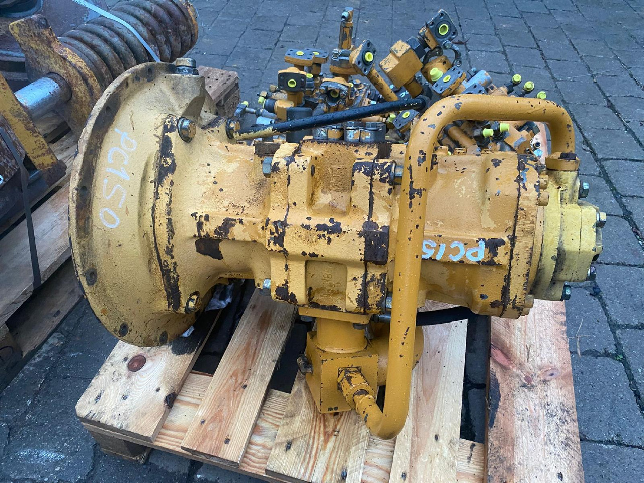 Komatsu PC 150 - Hidraulika za Građevinski strojevi: slika Komatsu PC 150 - Hidraulika za Građevinski strojevi Komatsu PC 150 - Hidraulika za Građevinski strojevi: slika Komatsu PC 150 - Hidraulika za Građevinski strojevi