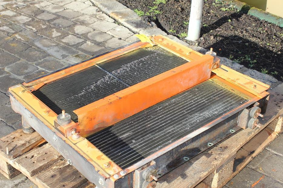 Liebherr A 902LIT - Sustav hlađenja za Građevinski strojevi: slika Liebherr A 902LIT - Sustav hlađenja za Građevinski strojevi Liebherr A 902LIT - Sustav hlađenja za Građevinski strojevi: slika Liebherr A 902LIT - Sustav hlađenja za Građevinski strojevi