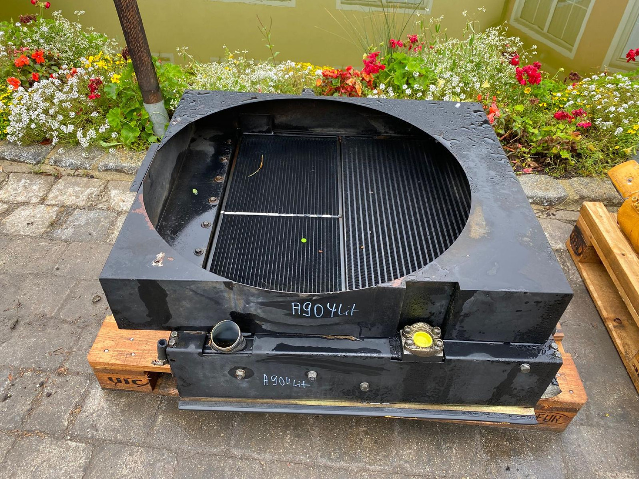 Liebherr A904 LIT - Sustav hlađenja za Građevinski strojevi: slika Liebherr A904 LIT - Sustav hlađenja za Građevinski strojevi Liebherr A904 LIT - Sustav hlađenja za Građevinski strojevi: slika Liebherr A904 LIT - Sustav hlađenja za Građevinski strojevi