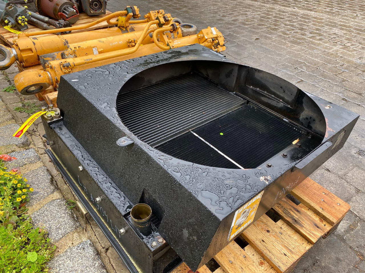 Liebherr A904 LIT - Sustav hlađenja za Građevinski strojevi: slika Liebherr A904 LIT - Sustav hlađenja za Građevinski strojevi Liebherr A904 LIT - Sustav hlađenja za Građevinski strojevi: slika Liebherr A904 LIT - Sustav hlađenja za Građevinski strojevi