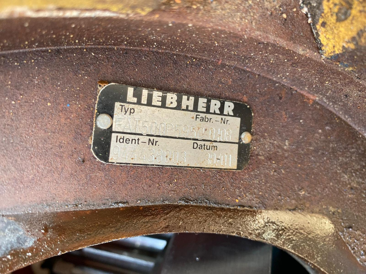 Liebherr FAT 500P595D aus PR 732 - Reduktor pogona za Građevinski strojevi: slika Liebherr FAT 500P595D aus PR 732 - Reduktor pogona za Građevinski strojevi Liebherr FAT 500P595D aus PR 732 - Reduktor pogona za Građevinski strojevi: slika Liebherr FAT 500P595D aus PR 732 - Reduktor pogona za Građevinski strojevi