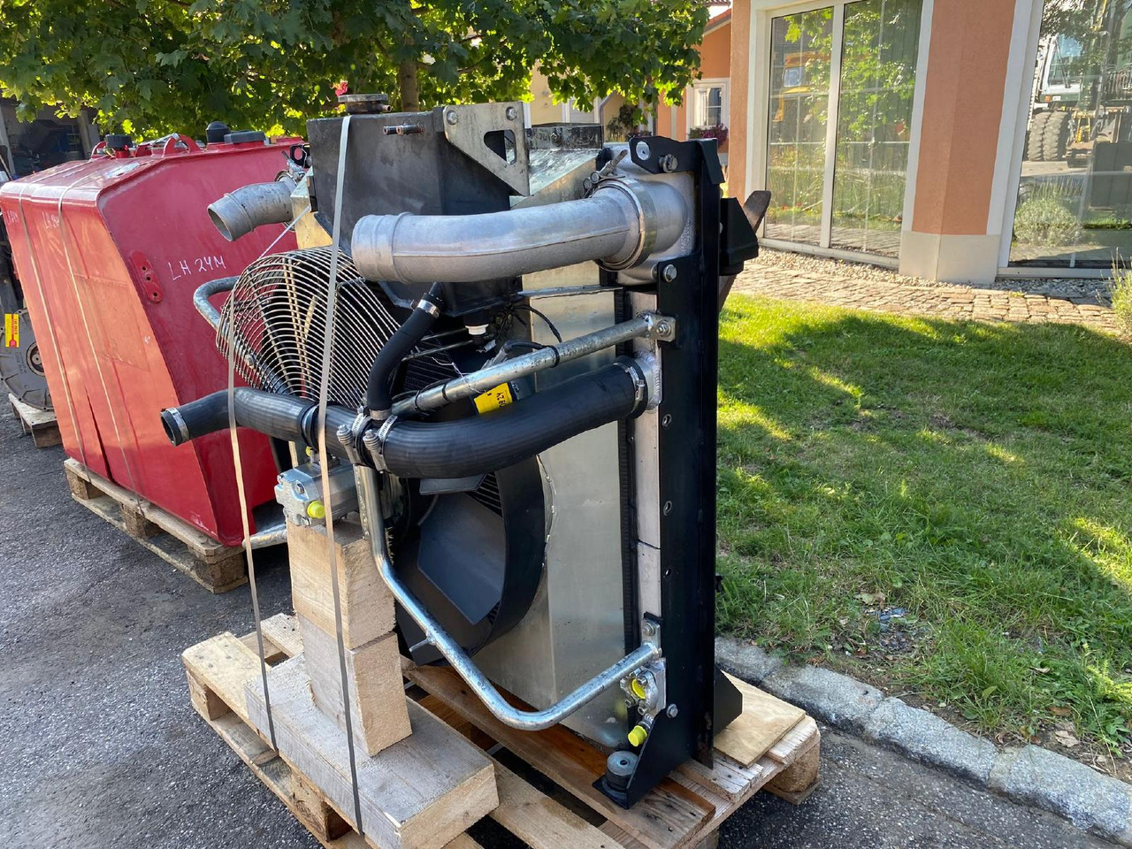 Liebherr LH 24M - Sustav hlađenja za Građevinski strojevi: slika Liebherr LH 24M - Sustav hlađenja za Građevinski strojevi Liebherr LH 24M - Sustav hlađenja za Građevinski strojevi: slika Liebherr LH 24M - Sustav hlađenja za Građevinski strojevi