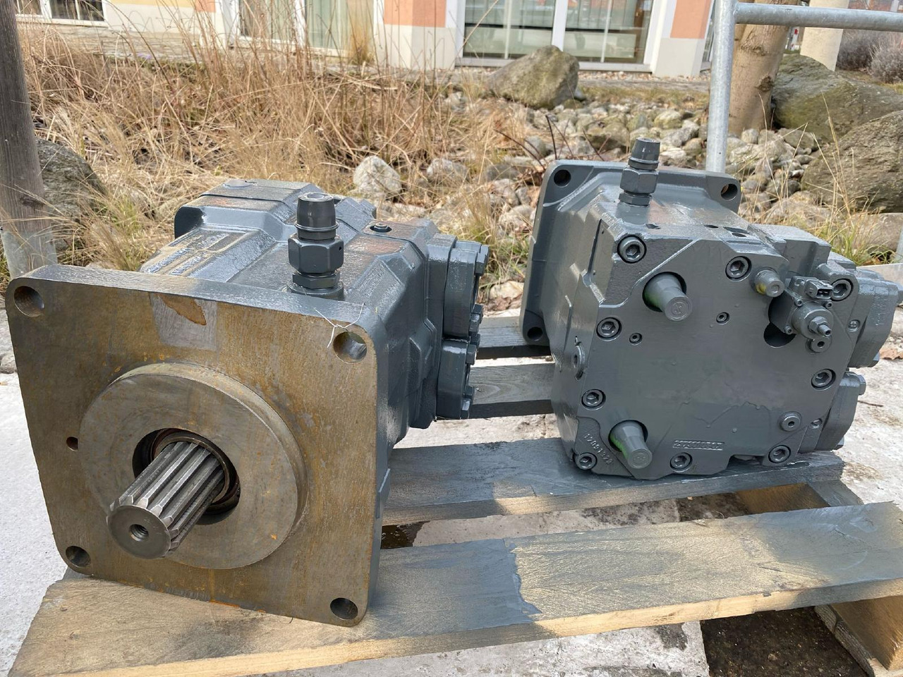 Liebherr Linde HMV 210 aus PR 724 - Reduktor pogona za Građevinski strojevi: slika Liebherr Linde HMV 210 aus PR 724 - Reduktor pogona za Građevinski strojevi Liebherr Linde HMV 210 aus PR 724 - Reduktor pogona za Građevinski strojevi: slika Liebherr Linde HMV 210 aus PR 724 - Reduktor pogona za Građevinski strojevi