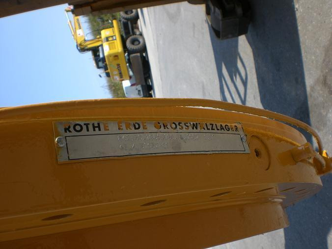Liebherr R 912 LC Litronik - Okretni prsten za Građevinski strojevi: slika Liebherr R 912 LC Litronik - Okretni prsten za Građevinski strojevi Liebherr R 912 LC Litronik - Okretni prsten za Građevinski strojevi: slika Liebherr R 912 LC Litronik - Okretni prsten za Građevinski strojevi