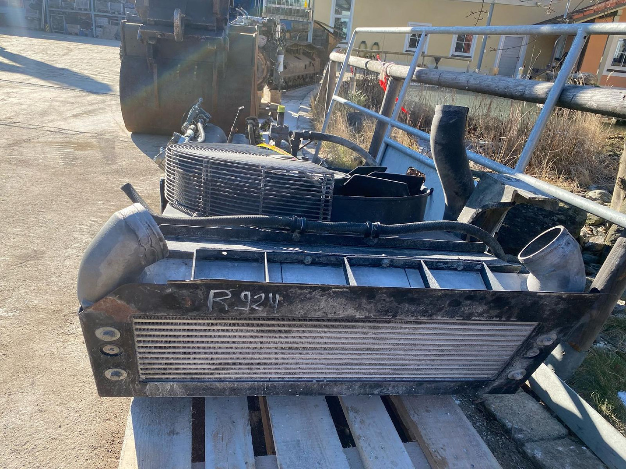 Liebherr R 924 C - Sustav hlađenja za Građevinski strojevi: slika Liebherr R 924 C - Sustav hlađenja za Građevinski strojevi Liebherr R 924 C - Sustav hlađenja za Građevinski strojevi: slika Liebherr R 924 C - Sustav hlađenja za Građevinski strojevi