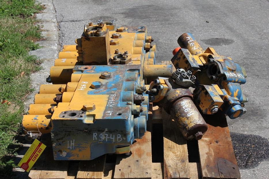 Liebherr R 974 - Hidraulični ventil za Građevinski strojevi: slika Liebherr R 974 - Hidraulični ventil za Građevinski strojevi Liebherr R 974 - Hidraulični ventil za Građevinski strojevi: slika Liebherr R 974 - Hidraulični ventil za Građevinski strojevi