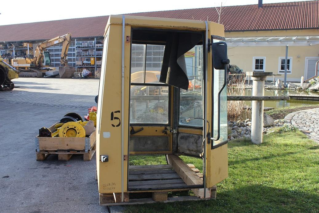 Schaeff ZL6B - Kabina za Građevinski strojevi: slika  Schaeff ZL6B - Kabina za Građevinski strojevi Schaeff ZL6B - Kabina za Građevinski strojevi: slika  Schaeff ZL6B - Kabina za Građevinski strojevi