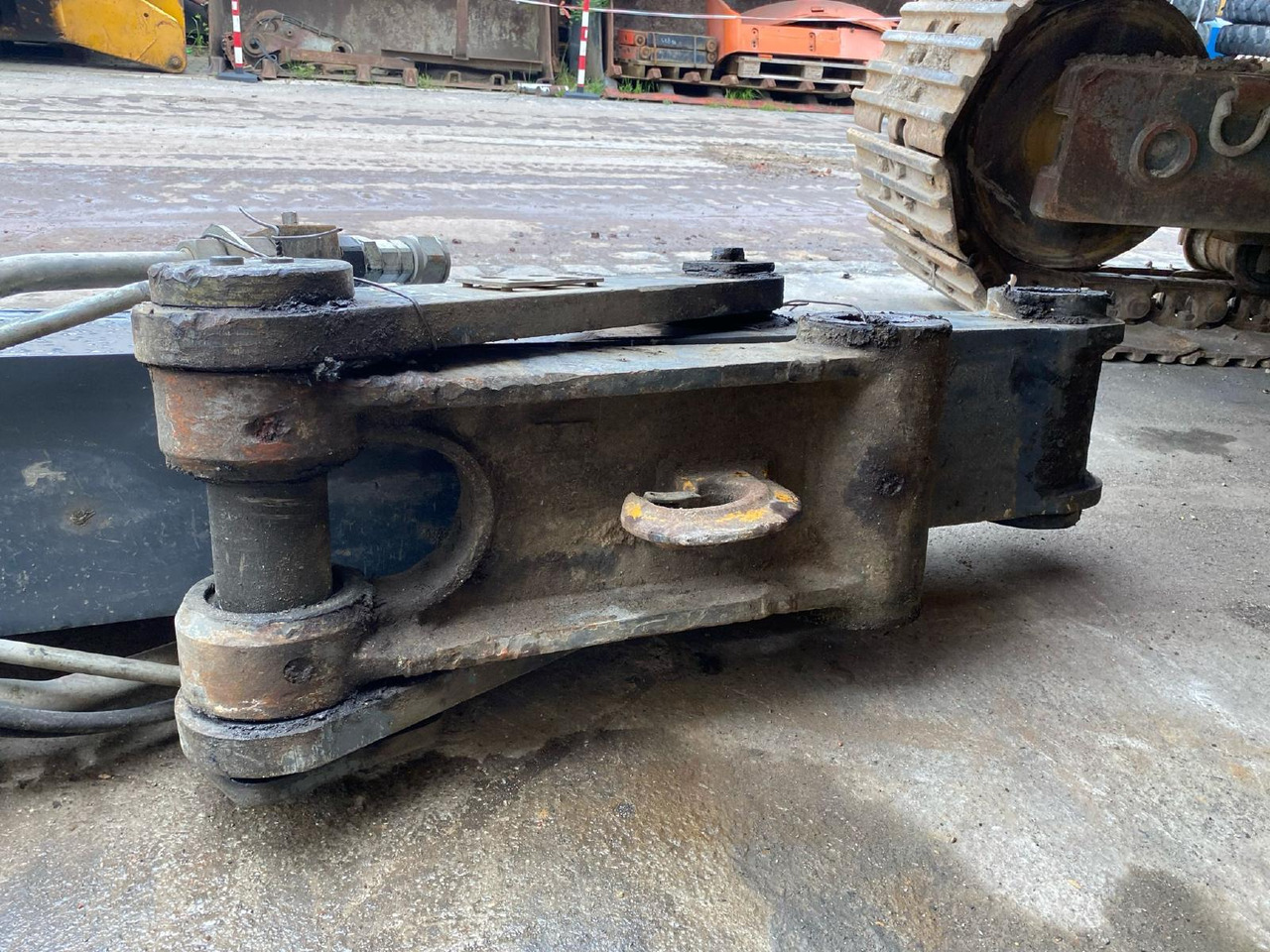 Terex-Atlas TC 240LC - Krak: slika Terex-Atlas TC 240LC - Krak Terex-Atlas TC 240LC - Krak: slika Terex-Atlas TC 240LC - Krak