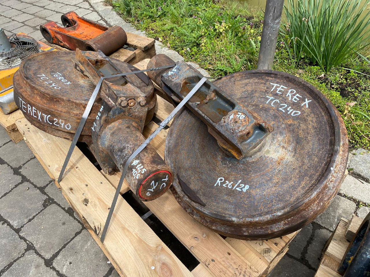 Terex TC 240 LC - Prijenos za Bager gusjeničar: slika Terex TC 240 LC - Prijenos za Bager gusjeničar Terex TC 240 LC - Prijenos za Bager gusjeničar: slika Terex TC 240 LC - Prijenos za Bager gusjeničar