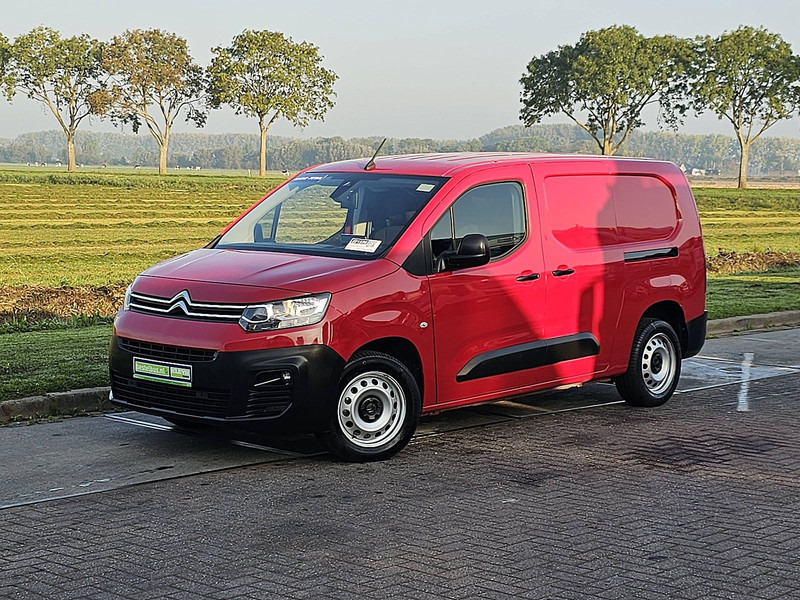 Citroën Berlingo 1.2 XL 130 AUT. 34 dkm. - Dostavno vozilo sa zatvorenim sandukom: slika Citroën Berlingo 1.2 XL 130 AUT. 34 dkm. - Dostavno vozilo sa zatvorenim sandukom Citroën Berlingo 1.2 XL 130 AUT. 34 dkm. - Dostavno vozilo sa zatvorenim sandukom: slika Citroën Berlingo 1.2 XL 130 AUT. 34 dkm. - Dostavno vozilo sa zatvorenim sandukom