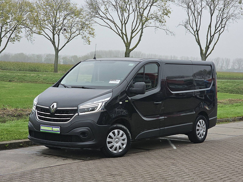 Renault Trafic 2.0 DCI L1H1 LED Euro6 AC! - Mali kombi: slika Renault Trafic 2.0 DCI L1H1 LED Euro6 AC! - Mali kombi Renault Trafic 2.0 DCI L1H1 LED Euro6 AC! - Mali kombi: slika Renault Trafic 2.0 DCI L1H1 LED Euro6 AC! - Mali kombi