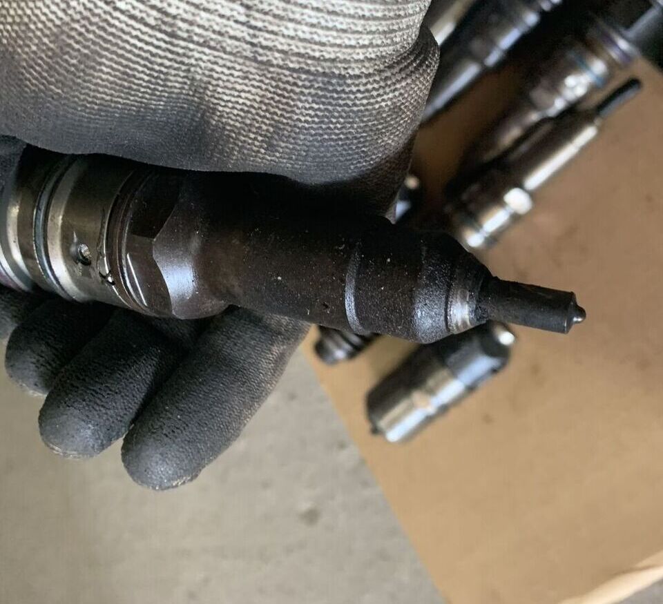 Bosch 0414701006 IVECO Stralis Euro 3,4 New Holland, Case - Brizgalica za Kamion: slika Bosch 0414701006 IVECO Stralis Euro 3,4 New Holland, Case - Brizgalica za Kamion Bosch 0414701006 IVECO Stralis Euro 3,4 New Holland, Case - Brizgalica za Kamion: slika Bosch 0414701006 IVECO Stralis Euro 3,4 New Holland, Case - Brizgalica za Kamion