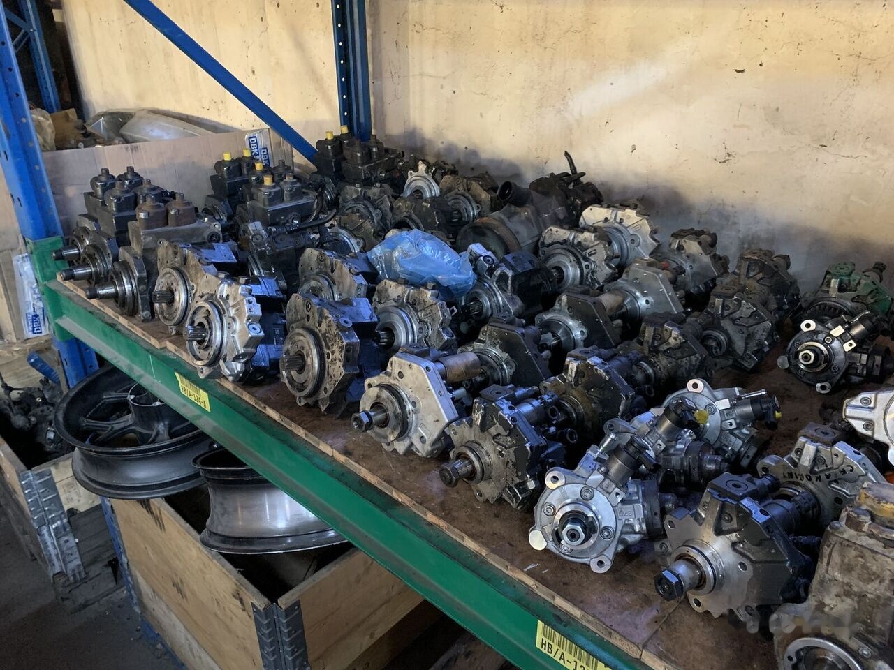 Bosch 0445120420 MAN TGX-S truck - Brizgalica za Kamion: slika Bosch 0445120420 MAN TGX-S truck - Brizgalica za Kamion Bosch 0445120420 MAN TGX-S truck - Brizgalica za Kamion: slika Bosch 0445120420 MAN TGX-S truck - Brizgalica za Kamion