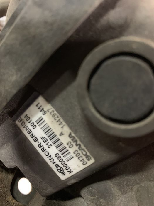 K000089 Scania R - Kočioni ventil za Kamion: slika K000089 Scania R - Kočioni ventil za Kamion K000089 Scania R - Kočioni ventil za Kamion: slika K000089 Scania R - Kočioni ventil za Kamion