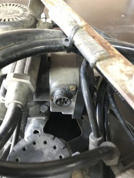 Knorr-Bremse Europa 1827274 Scania R - Kočioni ventil za Kamion: slika Knorr-Bremse Europa 1827274 Scania R - Kočioni ventil za Kamion Knorr-Bremse Europa 1827274 Scania R - Kočioni ventil za Kamion: slika Knorr-Bremse Europa 1827274 Scania R - Kočioni ventil za Kamion