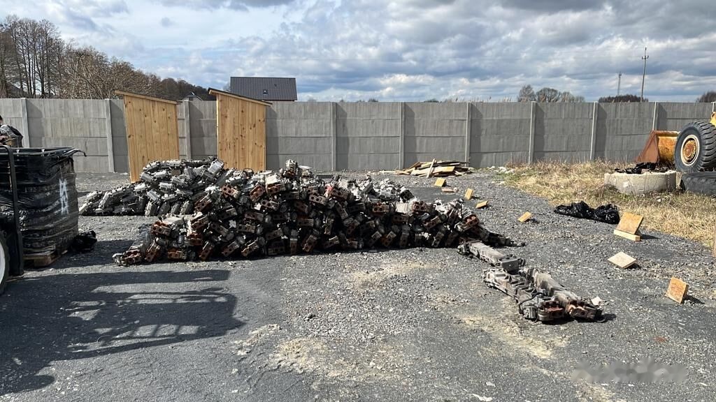 MAN TGA TGX 51081007273 / 51081007290 / 51081007258 / 51081007304 MAN truck - Motor i dijelovi za Kamion: slika MAN TGA TGX 51081007273 / 51081007290 / 51081007258 / 51081007304 MAN truck - Motor i dijelovi za Kamion MAN TGA TGX 51081007273 / 51081007290 / 51081007258 / 51081007304 MAN truck - Motor i dijelovi za Kamion: slika MAN TGA TGX 51081007273 / 51081007290 / 51081007258 / 51081007304 MAN truck - Motor i dijelovi za Kamion