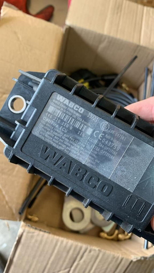 ZESTAW NOWY MODUŁ KOŁOWY IVTM 446220110 WABCO 446220110 truck - Rezervni dijelovi za Kamion: slika ZESTAW NOWY MODUŁ KOŁOWY IVTM 446220110 WABCO 446220110 truck - Rezervni dijelovi za Kamion ZESTAW NOWY MODUŁ KOŁOWY IVTM 446220110 WABCO 446220110 truck - Rezervni dijelovi za Kamion: slika ZESTAW NOWY MODUŁ KOŁOWY IVTM 446220110 WABCO 446220110 truck - Rezervni dijelovi za Kamion