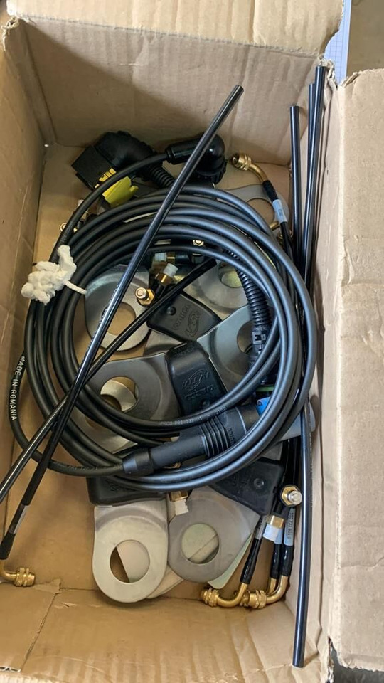 ZESTAW NOWY MODUŁ KOŁOWY IVTM 446220110 WABCO 446220110 truck - Rezervni dijelovi za Kamion: slika ZESTAW NOWY MODUŁ KOŁOWY IVTM 446220110 WABCO 446220110 truck - Rezervni dijelovi za Kamion ZESTAW NOWY MODUŁ KOŁOWY IVTM 446220110 WABCO 446220110 truck - Rezervni dijelovi za Kamion: slika ZESTAW NOWY MODUŁ KOŁOWY IVTM 446220110 WABCO 446220110 truck - Rezervni dijelovi za Kamion