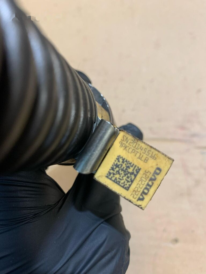 VOLVO Euro 5 22222025 4 piny do regeneracji 22222025 - Brizgalica za Kamion: slika VOLVO Euro 5 22222025 4 piny do regeneracji 22222025 - Brizgalica za Kamion VOLVO Euro 5 22222025 4 piny do regeneracji 22222025 - Brizgalica za Kamion: slika VOLVO Euro 5 22222025 4 piny do regeneracji 22222025 - Brizgalica za Kamion