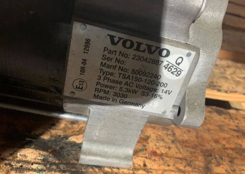 Volvo B5LH 2012 21543421 Volvo truck - Servo pumpa upravljačkog mehanizma za Kamion: slika Volvo B5LH 2012 21543421 Volvo truck - Servo pumpa upravljačkog mehanizma za Kamion Volvo B5LH 2012 21543421 Volvo truck - Servo pumpa upravljačkog mehanizma za Kamion: slika Volvo B5LH 2012 21543421 Volvo truck - Servo pumpa upravljačkog mehanizma za Kamion