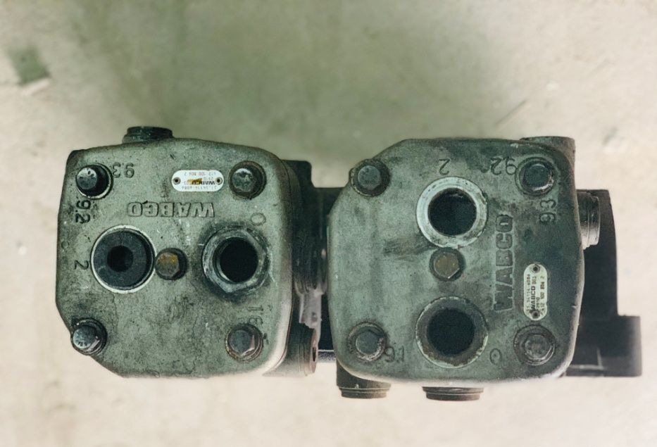 WABCO 2 cylindry oryginał 51.54112-3028 MAN TGA 51.54112-3028 - Zračni kompresor za kočnice za Kamion: slika WABCO 2 cylindry oryginał 51.54112-3028 MAN TGA 51.54112-3028 - Zračni kompresor za kočnice za Kamion WABCO 2 cylindry oryginał 51.54112-3028 MAN TGA 51.54112-3028 - Zračni kompresor za kočnice za Kamion: slika WABCO 2 cylindry oryginał 51.54112-3028 MAN TGA 51.54112-3028 - Zračni kompresor za kočnice za Kamion