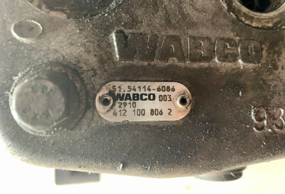 WABCO 2 cylindry oryginał 51.54112-3028 MAN TGA 51.54112-3028 - Zračni kompresor za kočnice za Kamion: slika WABCO 2 cylindry oryginał 51.54112-3028 MAN TGA 51.54112-3028 - Zračni kompresor za kočnice za Kamion WABCO 2 cylindry oryginał 51.54112-3028 MAN TGA 51.54112-3028 - Zračni kompresor za kočnice za Kamion: slika WABCO 2 cylindry oryginał 51.54112-3028 MAN TGA 51.54112-3028 - Zračni kompresor za kočnice za Kamion