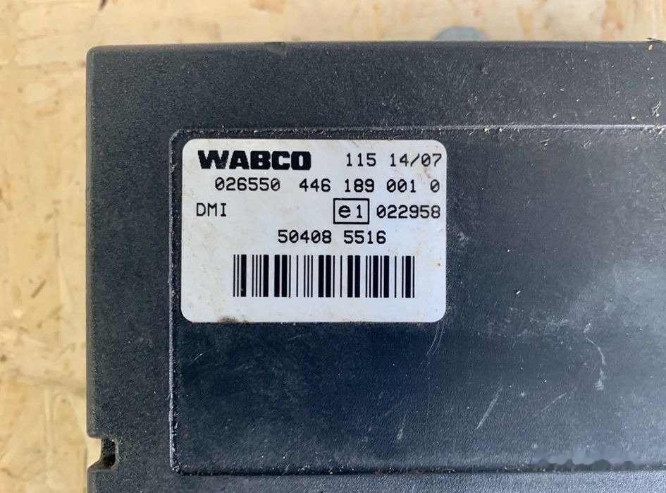 WABCO Sterownik DMI 24V 4461890010 IVECO Eurocargo Stralis - Upravljačka jedinica (ECU) za Kamion: slika WABCO Sterownik DMI 24V 4461890010 IVECO Eurocargo Stralis - Upravljačka jedinica (ECU) za Kamion WABCO Sterownik DMI 24V 4461890010 IVECO Eurocargo Stralis - Upravljačka jedinica (ECU) za Kamion: slika WABCO Sterownik DMI 24V 4461890010 IVECO Eurocargo Stralis - Upravljačka jedinica (ECU) za Kamion