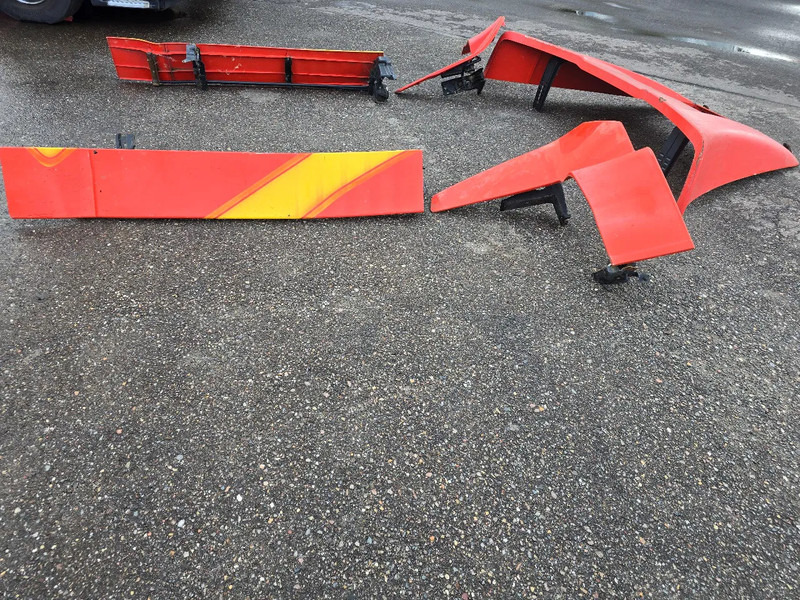 MAN TGX Spoiler - Aerodinamika/ Spojler za Kamion: slika MAN TGX Spoiler - Aerodinamika/ Spojler za Kamion MAN TGX Spoiler - Aerodinamika/ Spojler za Kamion: slika MAN TGX Spoiler - Aerodinamika/ Spojler za Kamion