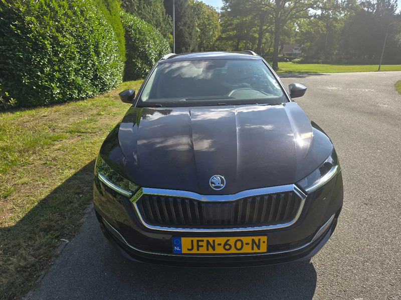 Škoda Octavia Combi 1.0 Benzine - Automobil: slika Škoda Octavia Combi 1.0 Benzine - Automobil Škoda Octavia Combi 1.0 Benzine - Automobil: slika Škoda Octavia Combi 1.0 Benzine - Automobil