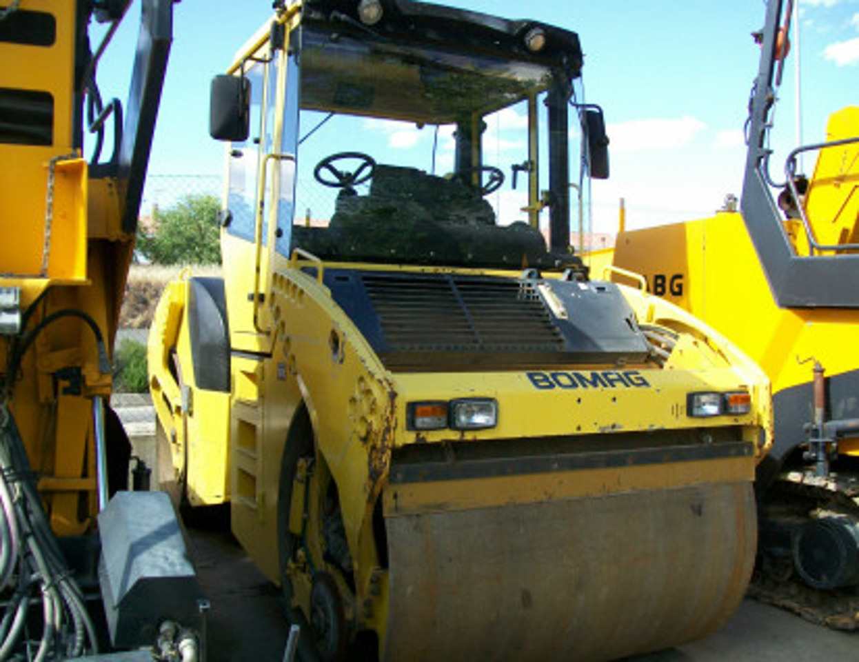 Doble Vibrante Bomag BW 164AD-4 - Cestovni valjak: slika Doble Vibrante Bomag BW 164AD-4 - Cestovni valjak Doble Vibrante Bomag BW 164AD-4 - Cestovni valjak: slika Doble Vibrante Bomag BW 164AD-4 - Cestovni valjak