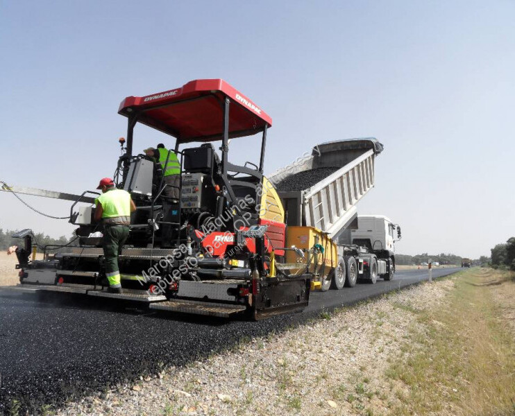 Dynapac SD 2500 C - Finišer za asfalt: slika Dynapac SD 2500 C - Finišer za asfalt Dynapac SD 2500 C - Finišer za asfalt: slika Dynapac SD 2500 C - Finišer za asfalt