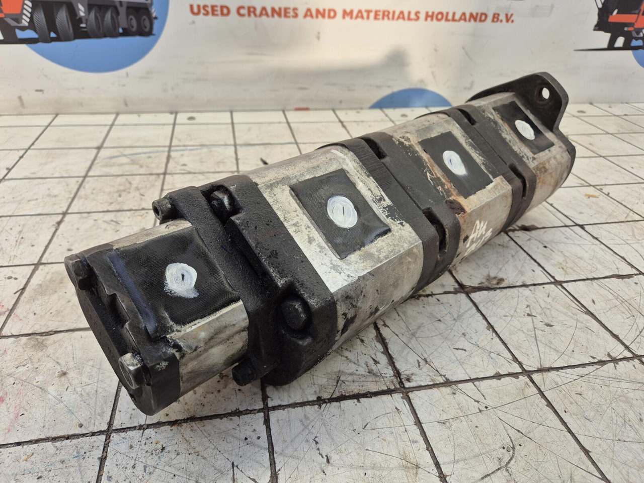 Bosch Bosch 4 way gear pump - Hidraulična pumpa za Dizalica: slika Bosch Bosch 4 way gear pump - Hidraulična pumpa za Dizalica Bosch Bosch 4 way gear pump - Hidraulična pumpa za Dizalica: slika Bosch Bosch 4 way gear pump - Hidraulična pumpa za Dizalica